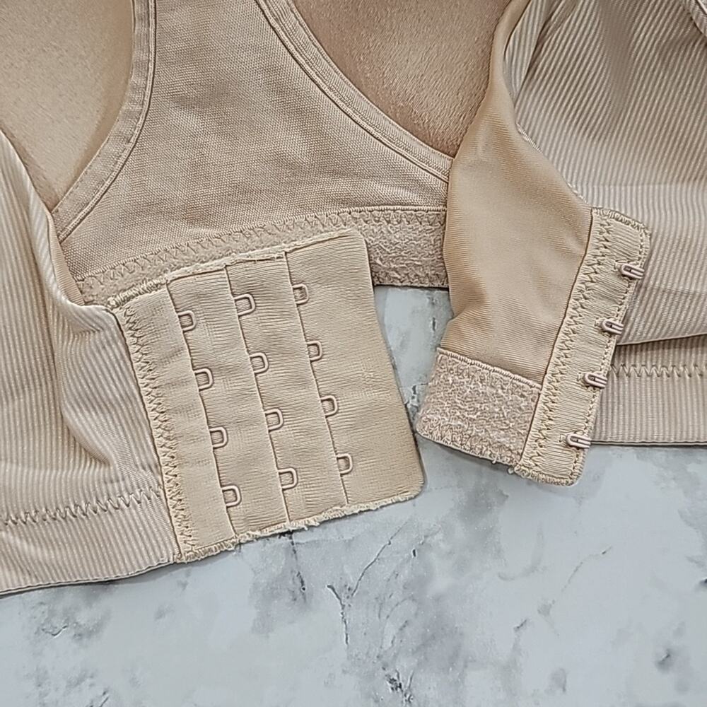 Vanity Fair Women Sz 44D Beige Full Coverage Adjustable Straps 4 Hook Back Bra - Picture 6 of 10